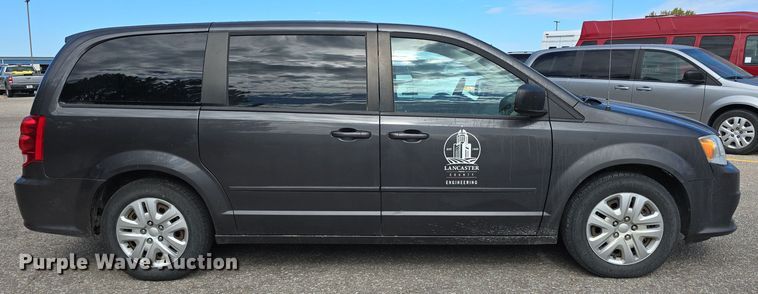 image for item LW9920 2016 Dodge Grand Caravan van