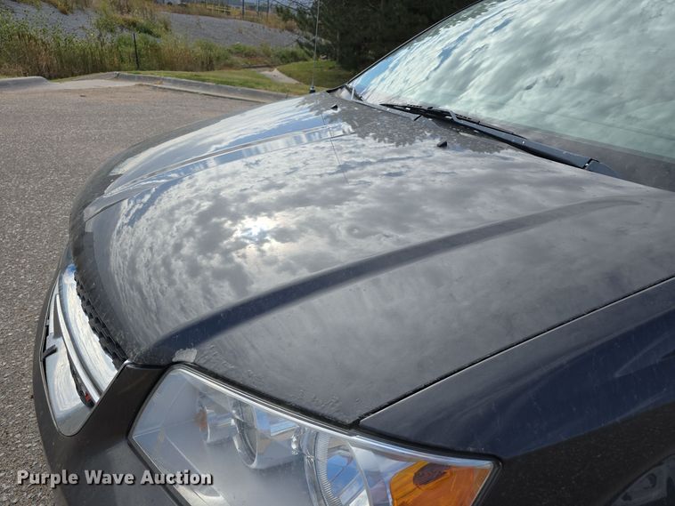 image for item LW9920 2016 Dodge Grand Caravan van