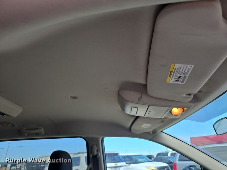 image for item LW9920 2016 Dodge Grand Caravan van