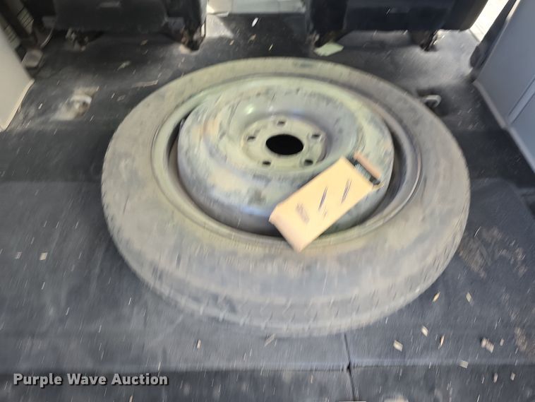 image for item LW9920 2016 Dodge Grand Caravan van