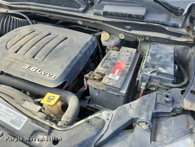 image for item LW9920 2016 Dodge Grand Caravan van