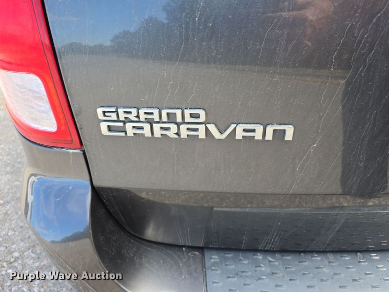 image for item LW9920 2016 Dodge Grand Caravan van