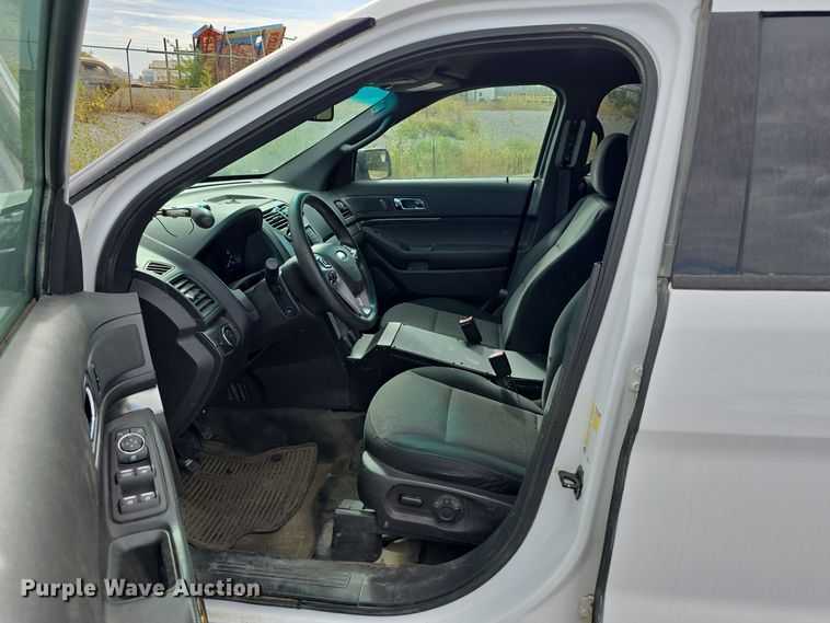 image for item LW9921 2014 Ford Explorer Police Interceptor SUV