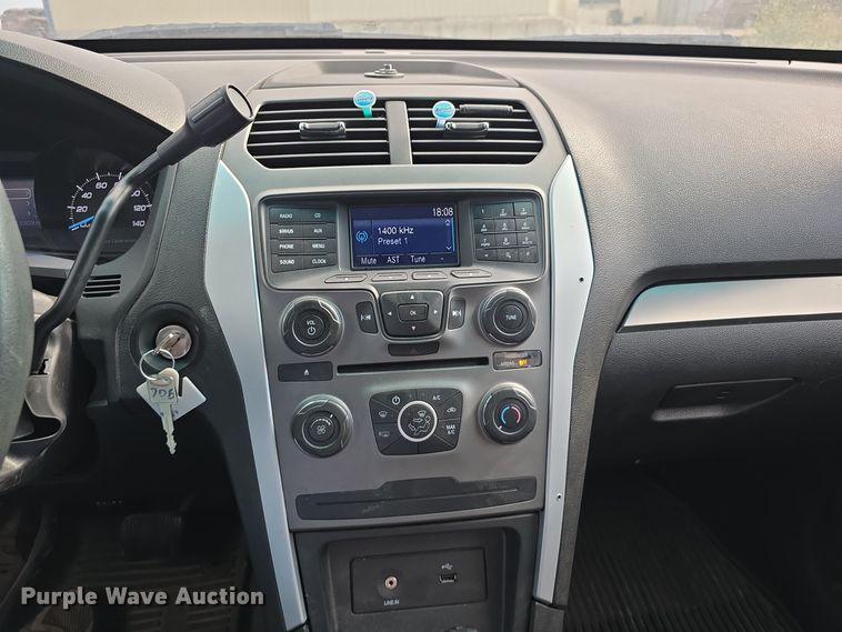 image for item LW9921 2014 Ford Explorer Police Interceptor SUV