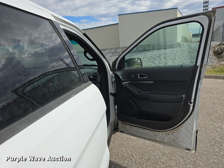 image for item LW9921 2014 Ford Explorer Police Interceptor SUV