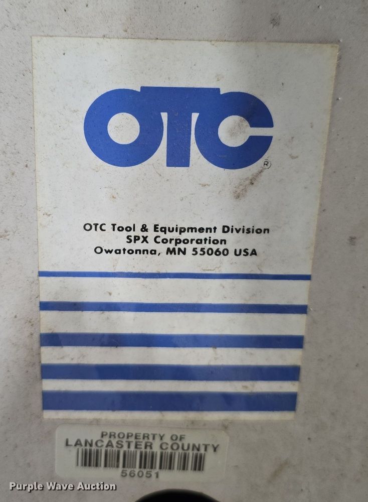 image for item LW9930 OTC The Revolver engine stand