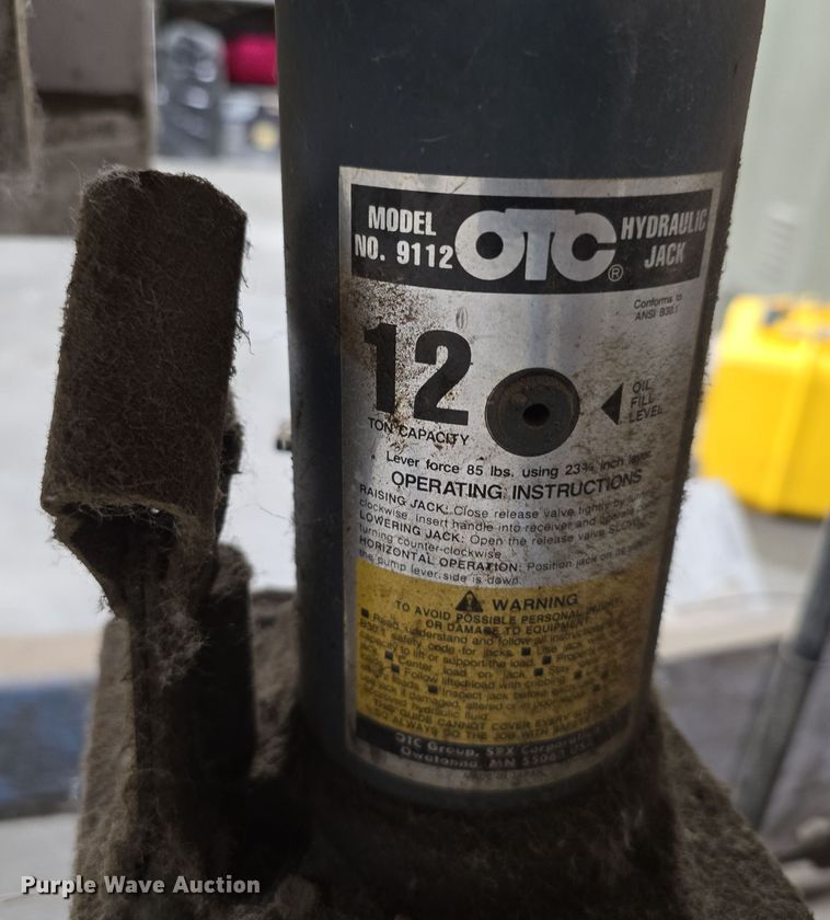 image for item LW9930 OTC The Revolver engine stand