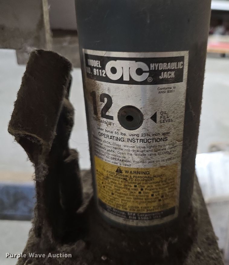 image for item LW9930 OTC The Revolver engine stand