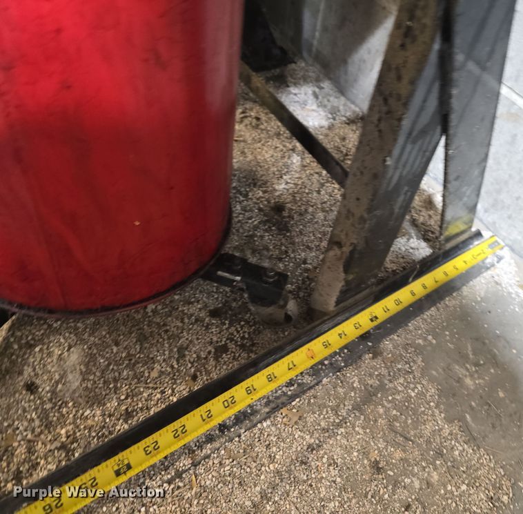 image for item LW9932 SPX OTC 1896 Pro-Crush oil filter crusher