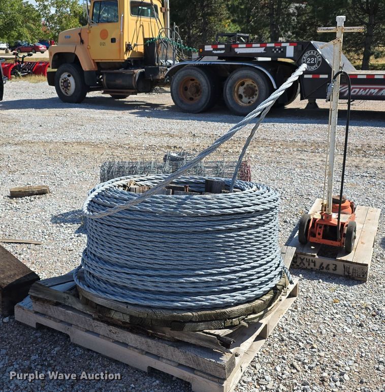 image for item LW9933 Fencing materials