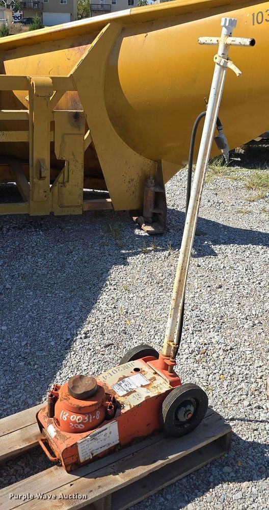 image for item LW9933 Fencing materials