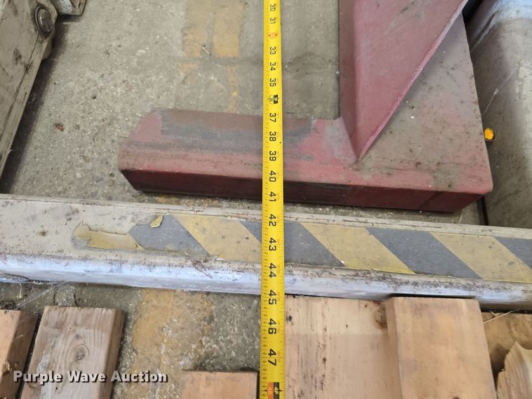 image for item LW9935 (12) Sterling Koni lifts