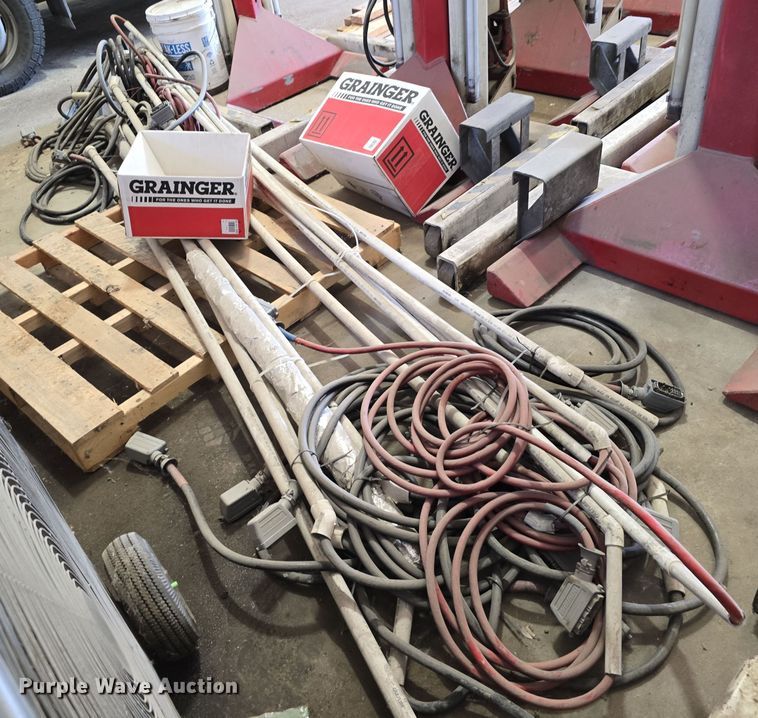 image for item LW9935 (12) Sterling Koni lifts