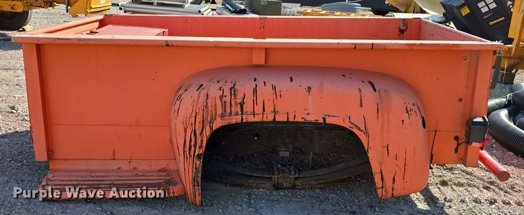 image for item LW9937 Pickup truck bed