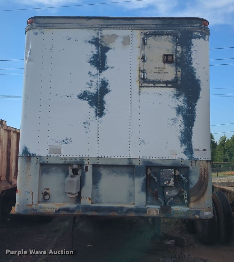 image for item LY9354 1986 Fruehauf FBXF132 dry van trailer