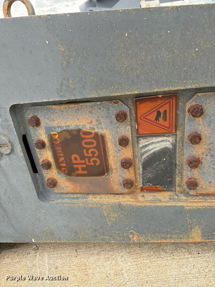 image for item MV9172 Indeco HP5500 excavator breaker