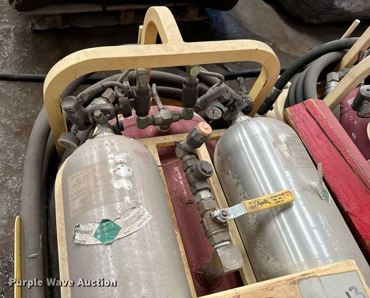 image for item MV9175 (11) Tri-Max 30 portable fire suppression systems 