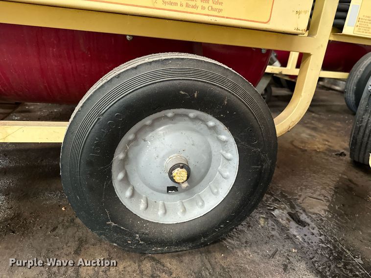 image for item MV9175 (11) Tri-Max 30 portable fire suppression systems 