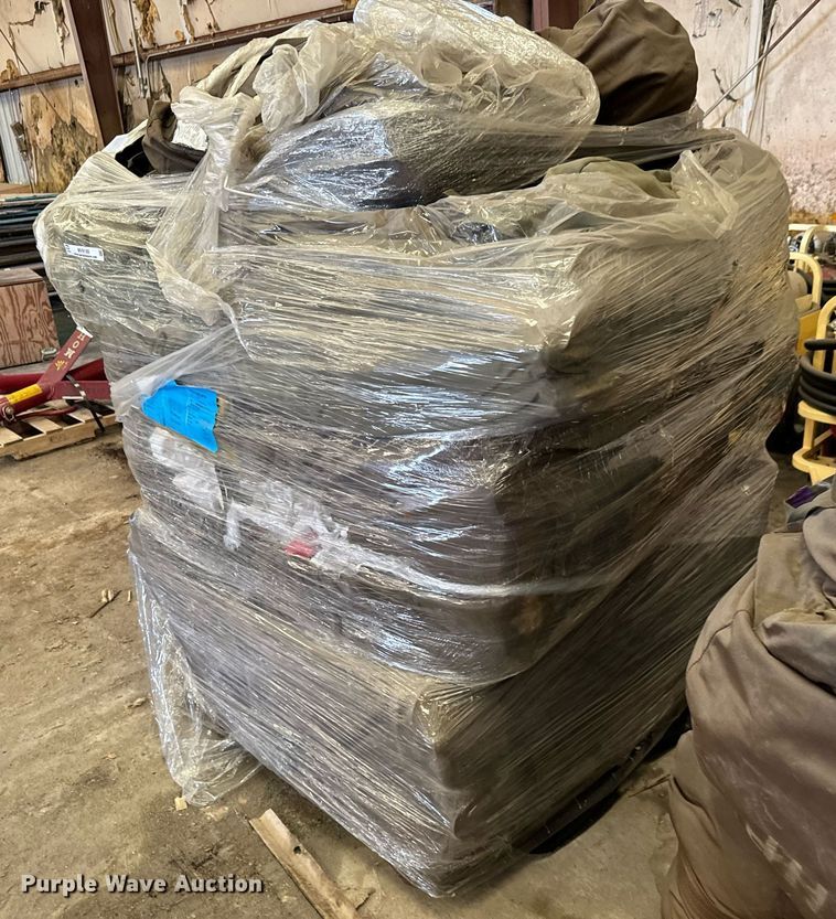 image for item MV9180 (2) Drash tents