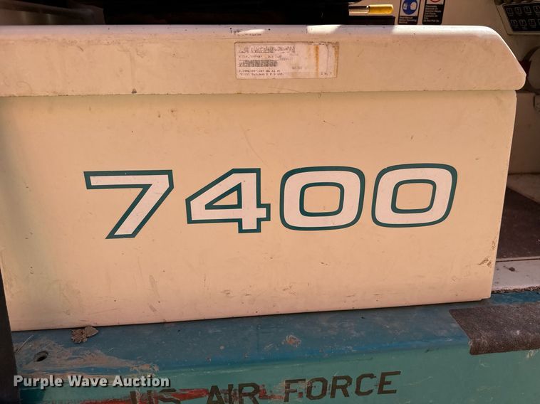 image for item MV9182 Tennant  7400 floor scrubber 