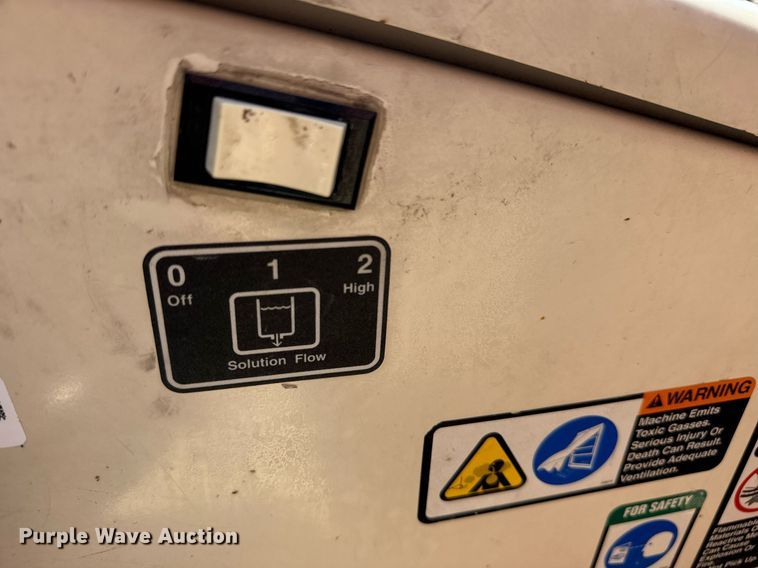 image for item MV9182 Tennant  7400 floor scrubber 