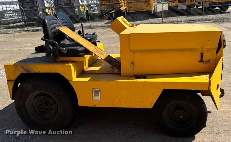 image for item MV9183 1977 Northwestern JG-40PT15 aircraft tug