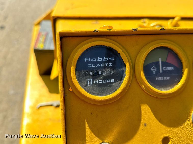 image for item MV9183 1977 Northwestern JG-40PT15 aircraft tug