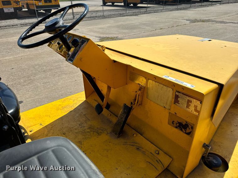 image for item MV9183 1977 Northwestern JG-40PT15 aircraft tug