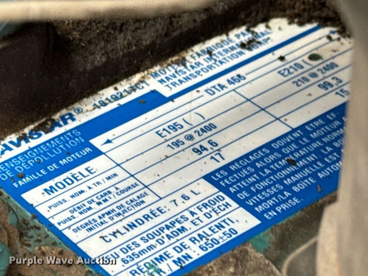 image for item MV9192 1993 International  4900 dump truck