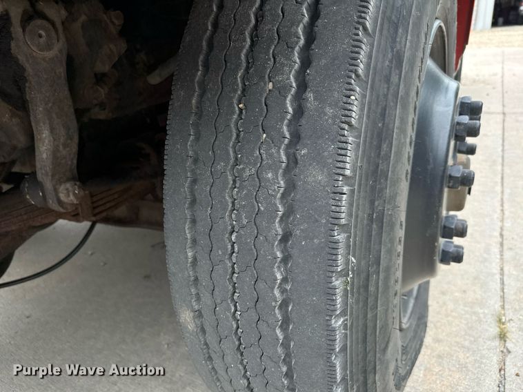 image for item MV9192 1993 International  4900 dump truck