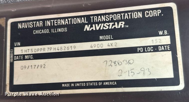 image for item MV9192 1993 International  4900 dump truck