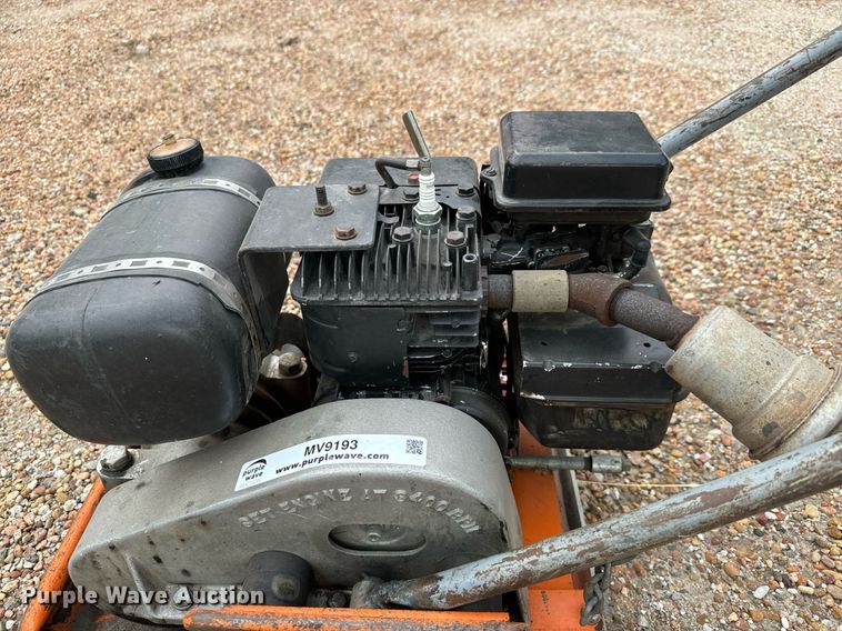 image for item MV9193 Plate compactor