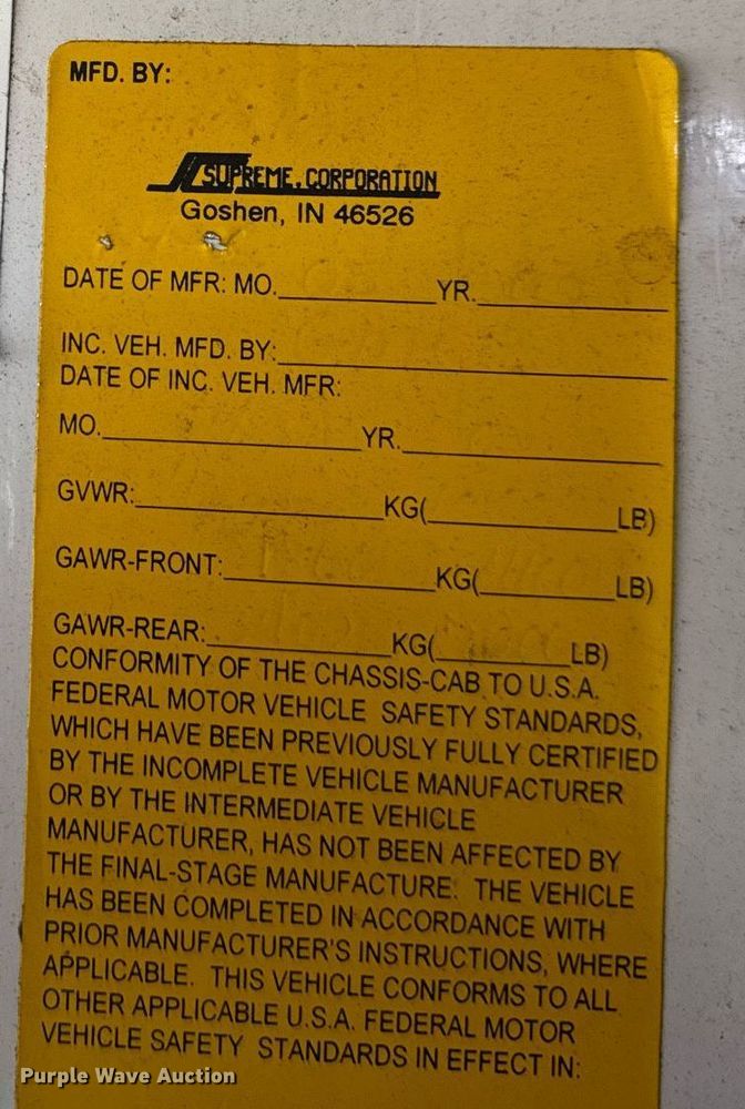 image for item MV9198 2003 Chevrolet Express 3500 box truck