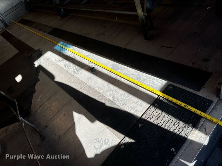 image for item MV9200 2007 Freightliner MT55 delivery truck