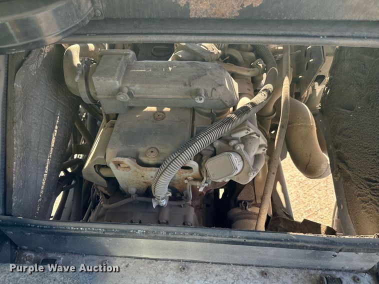 image for item MV9200 2007 Freightliner MT55 delivery truck