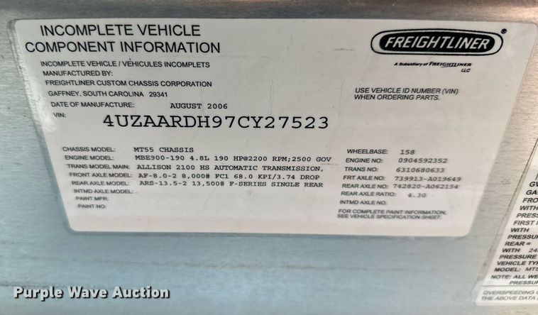 image for item MV9200 2007 Freightliner MT55 delivery truck