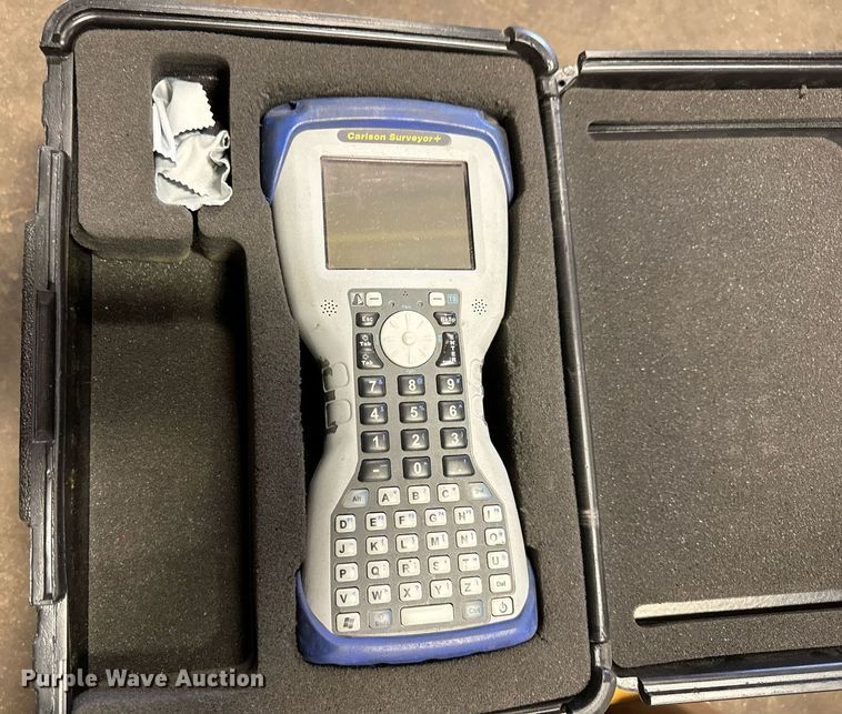 image for item MV9244 GPS surveying equipment