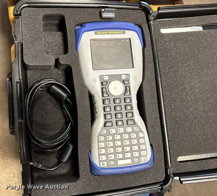 image for item MV9244 GPS surveying equipment