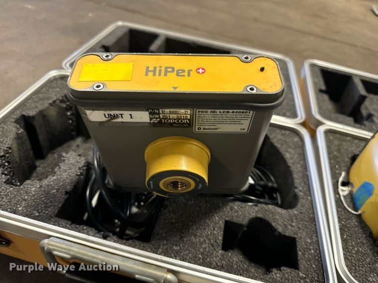 image for item MV9244 GPS surveying equipment