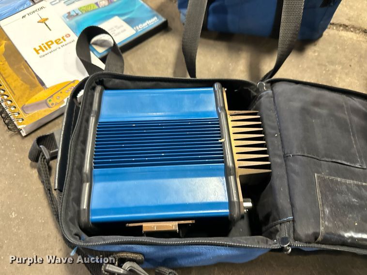 image for item MV9244 GPS surveying equipment