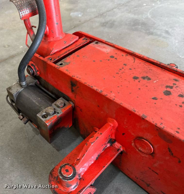 image for item MV9250 Viper VR 8000  AC recovery system