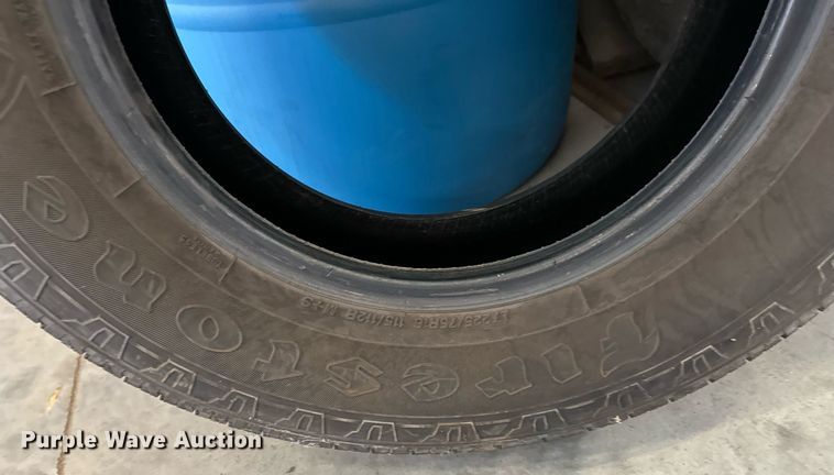 image for item MV9251 (15) 225/75R16 tires