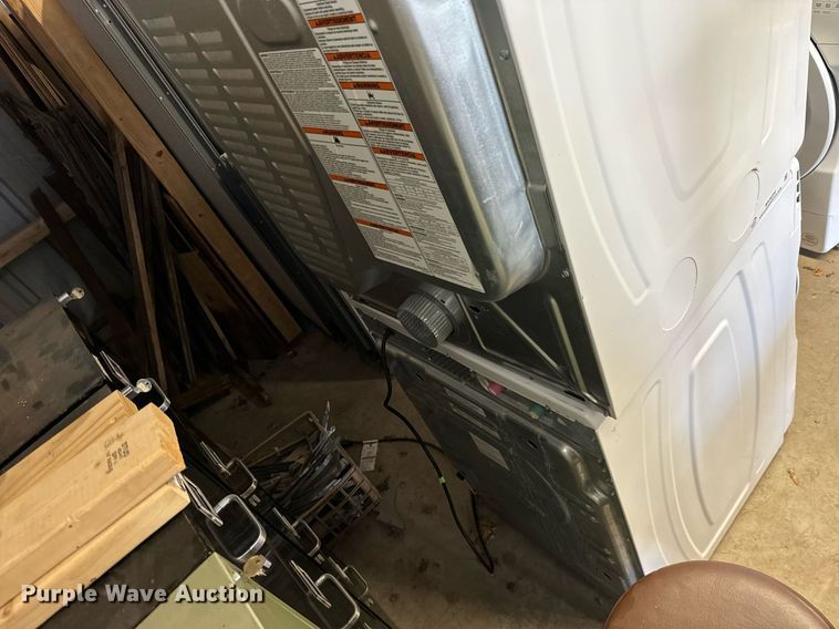 image for item MV9254 Whirlpool  washer and dryer