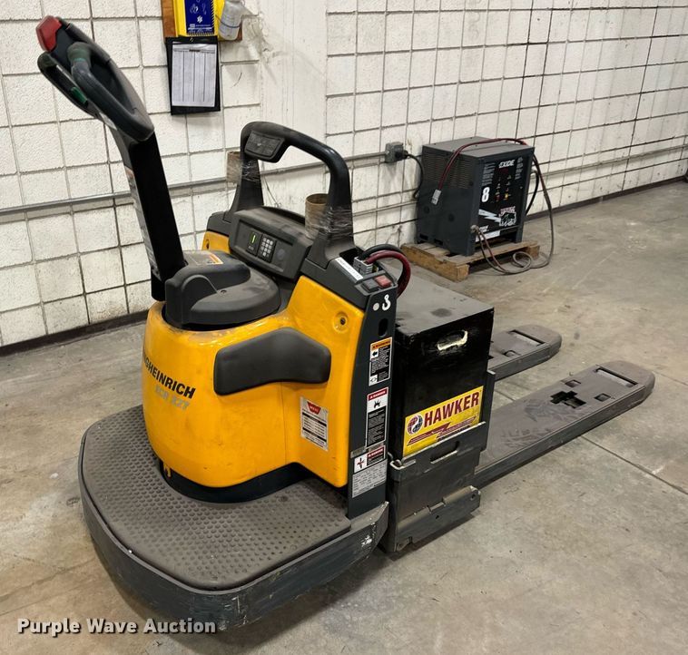 image for item MV9259 Yale MPE080LFN24T2748 order picker