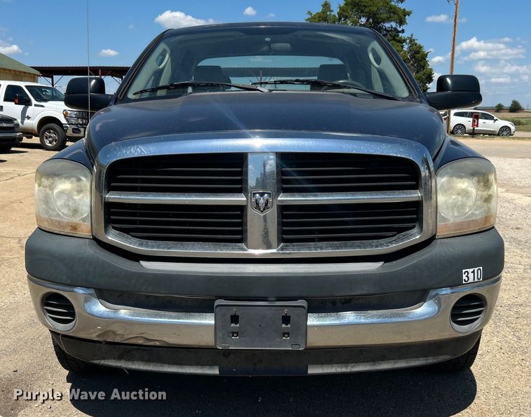image for item NB9446 2006 Dodge Ram 1500 Quad Cab pickup truck