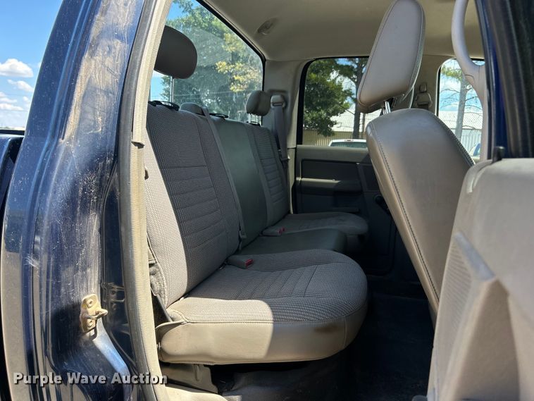 image for item NB9446 2006 Dodge Ram 1500 Quad Cab pickup truck