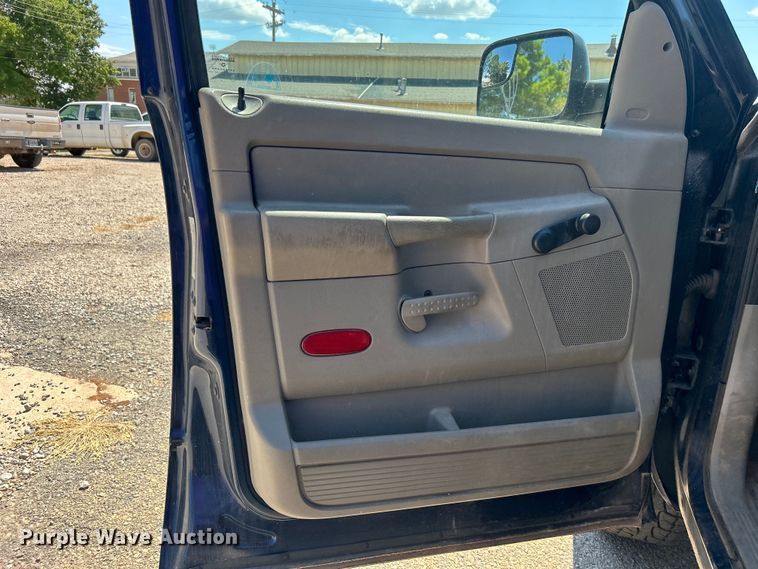image for item NB9446 2006 Dodge Ram 1500 Quad Cab pickup truck