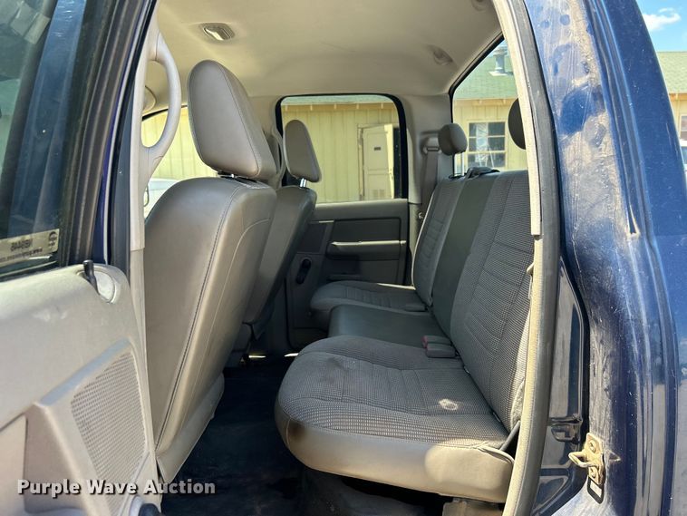 image for item NB9446 2006 Dodge Ram 1500 Quad Cab pickup truck