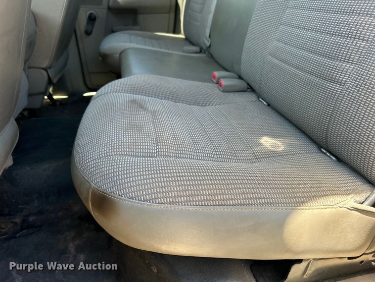 image for item NB9446 2006 Dodge Ram 1500 Quad Cab pickup truck