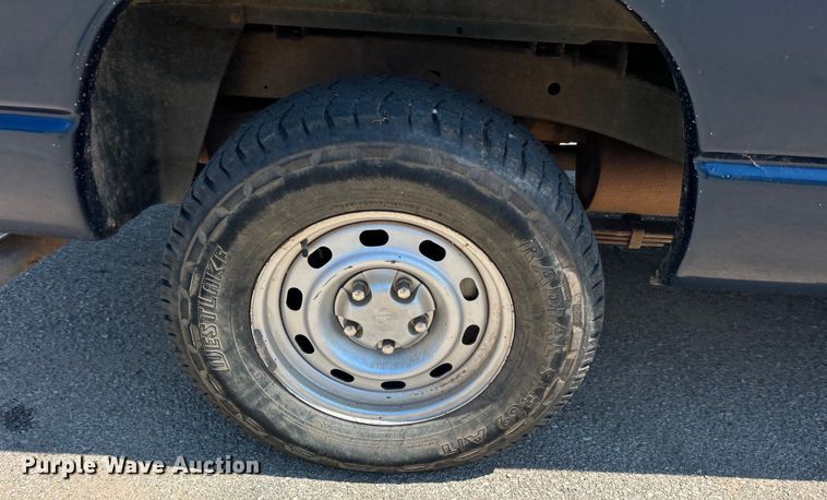 image for item NB9446 2006 Dodge Ram 1500 Quad Cab pickup truck